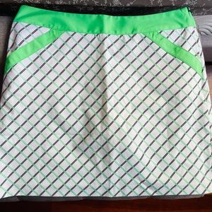 Annika Cutter & Buck White Bright Green Pattern Golf/Tennis Skirt Skort Size 8